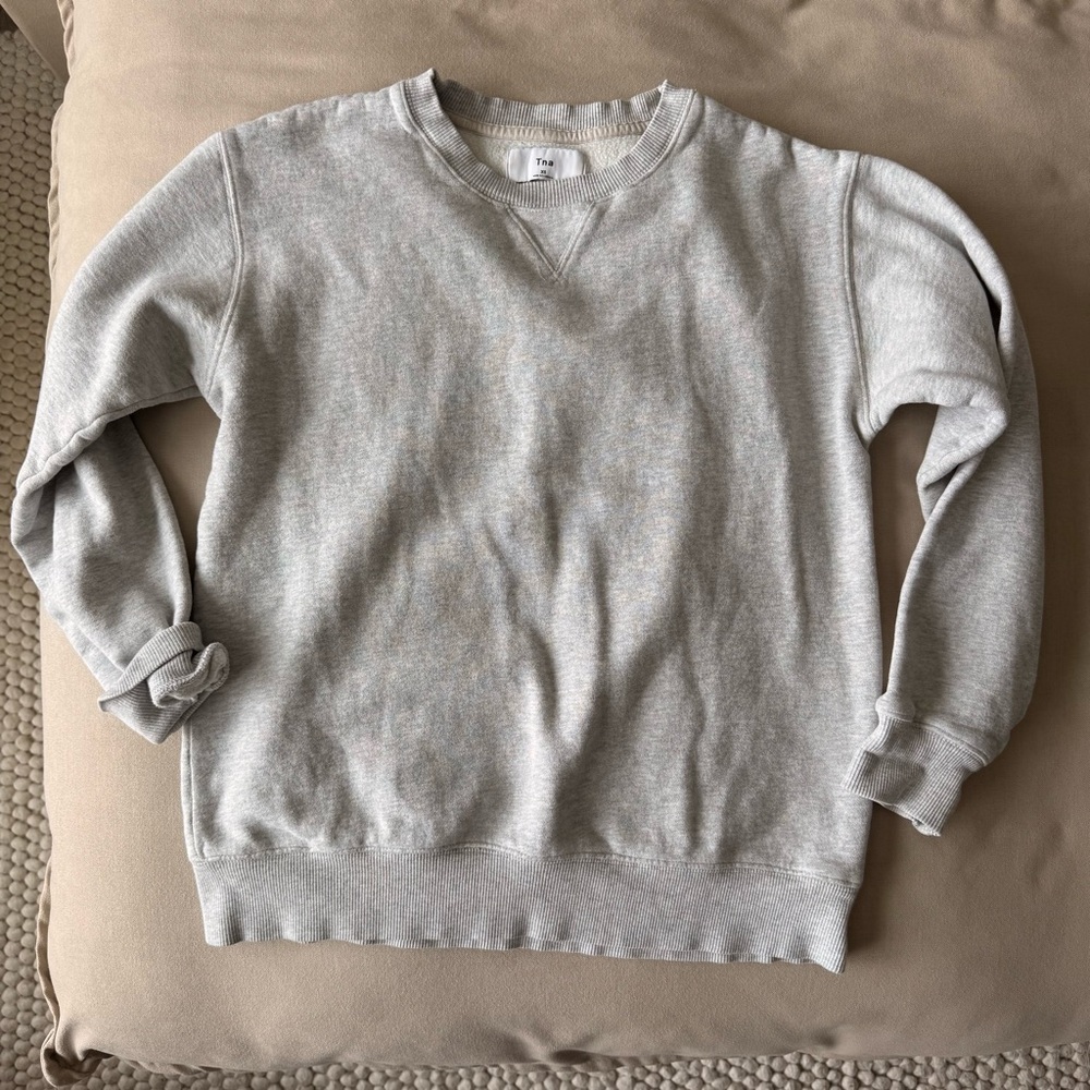 Aritzia Light Gray Crewneck Sweatshirt